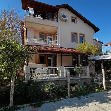 Deniz's House Φετιγιέ
